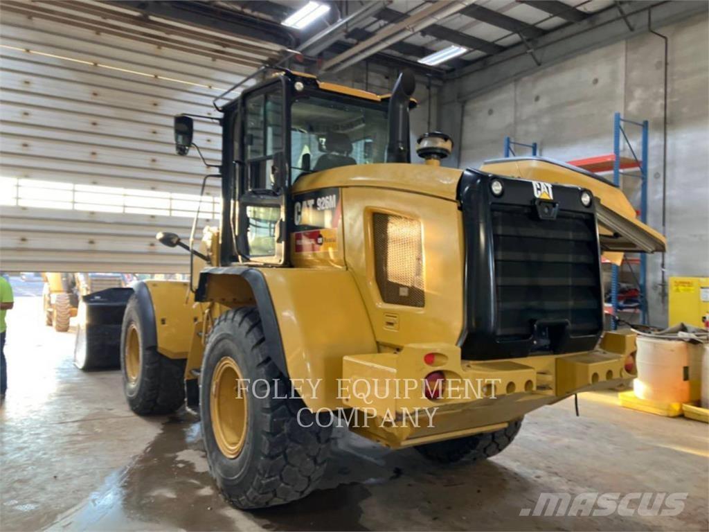 CAT 926M Фронтальні навантажувачі