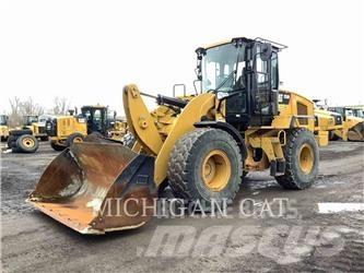 CAT 926M Фронтальні навантажувачі