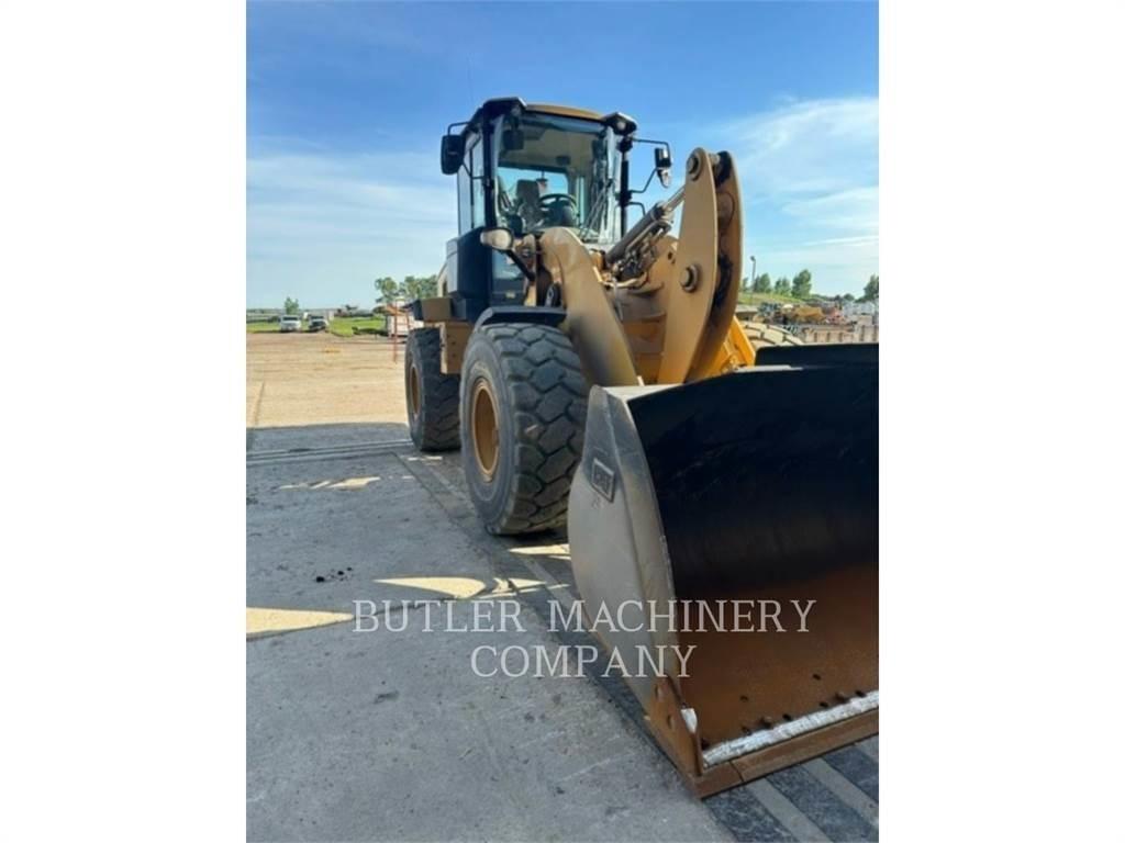 CAT 926M Фронтальні навантажувачі