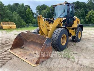 CAT 926M Фронтальні навантажувачі