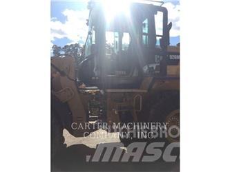 CAT 926M Фронтальні навантажувачі