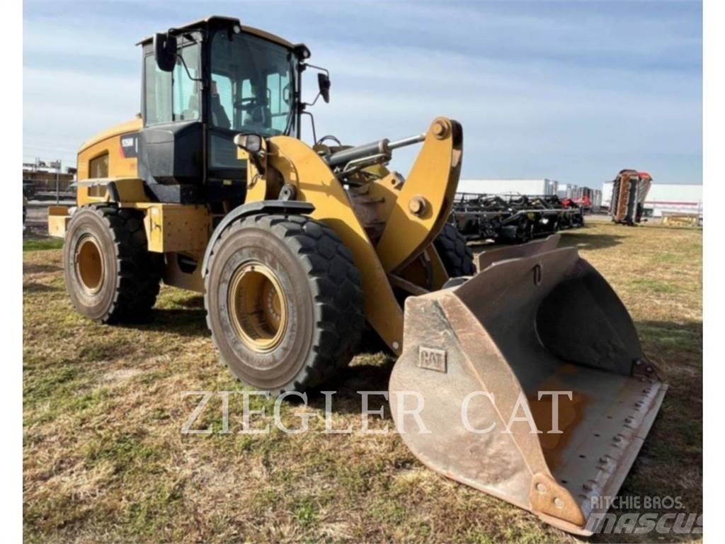 CAT 926M Фронтальні навантажувачі