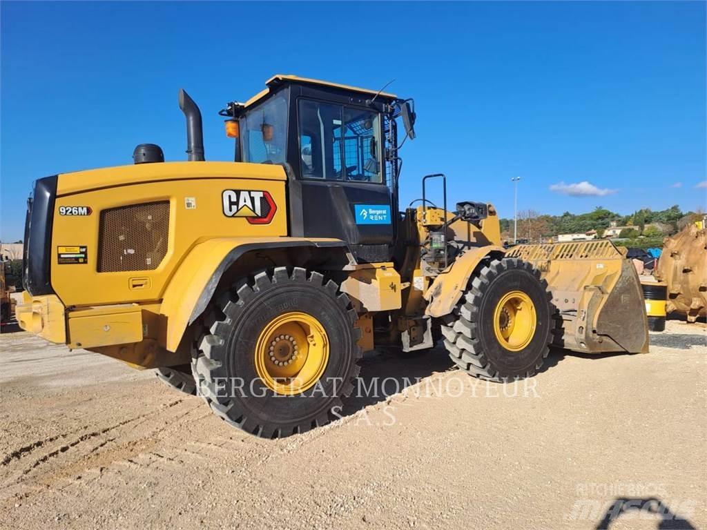 CAT 926M Фронтальні навантажувачі
