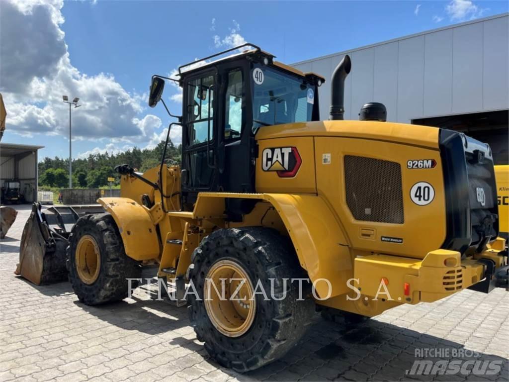 CAT 926M Фронтальні навантажувачі