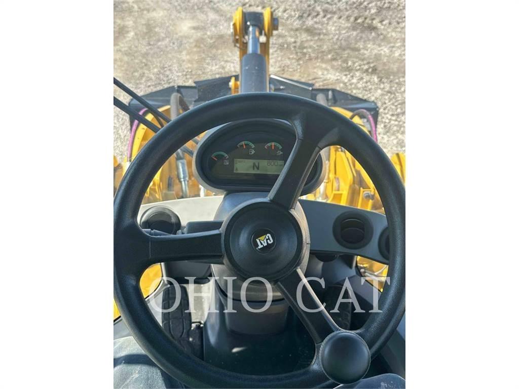 CAT 926M Фронтальні навантажувачі