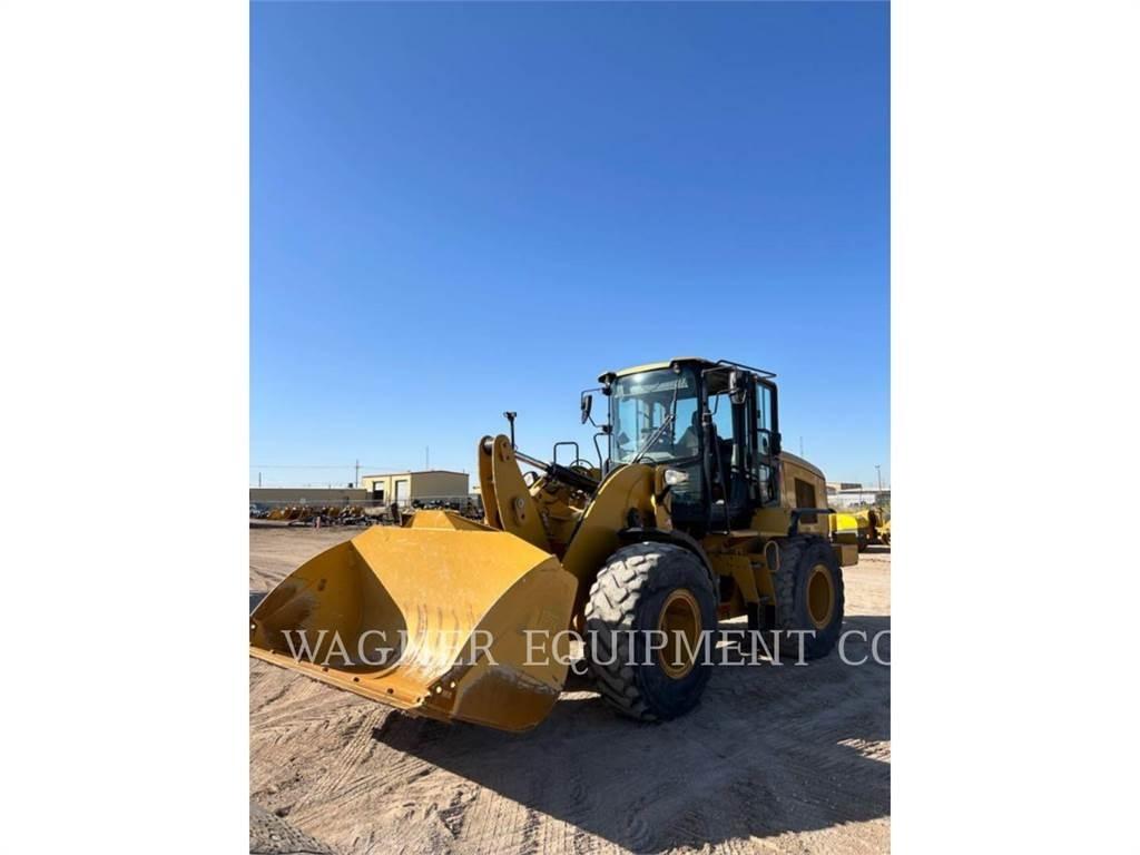 CAT 926M Фронтальні навантажувачі