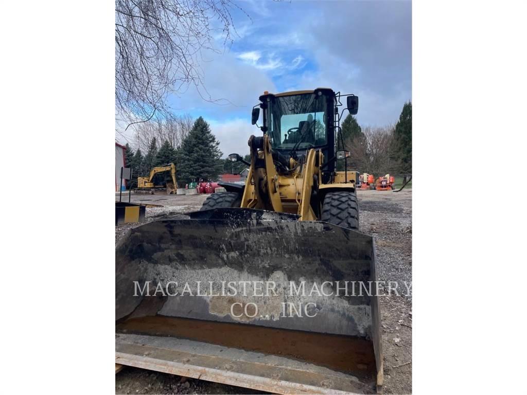 CAT 926M Фронтальні навантажувачі