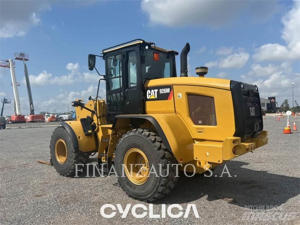 CAT 926M Фронтальні навантажувачі