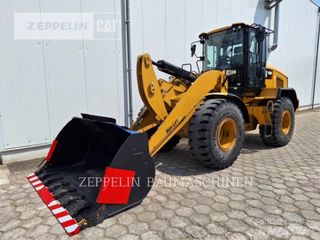 CAT 926M Фронтальні навантажувачі
