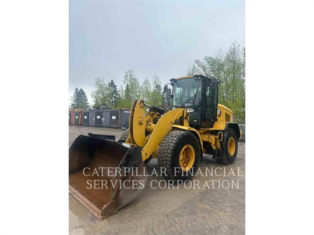 CAT 926M Фронтальні навантажувачі