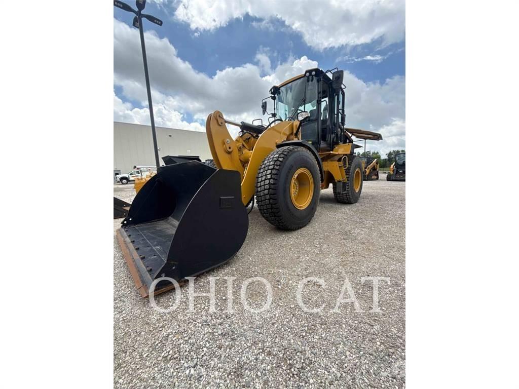 CAT 926M Фронтальні навантажувачі