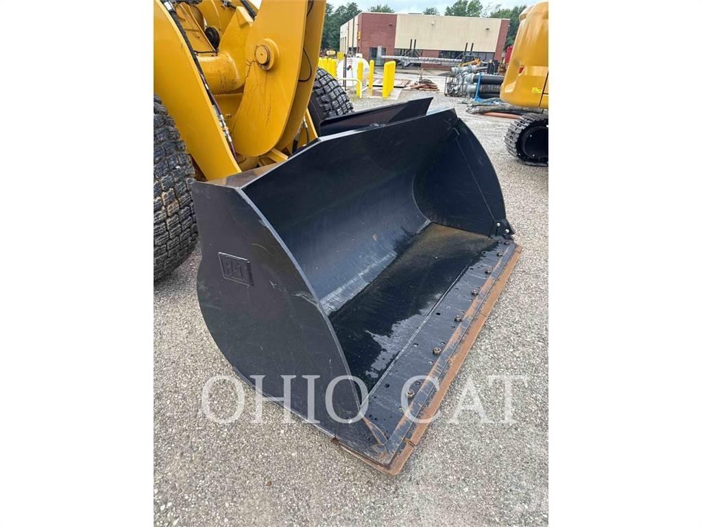 CAT 926M Фронтальні навантажувачі