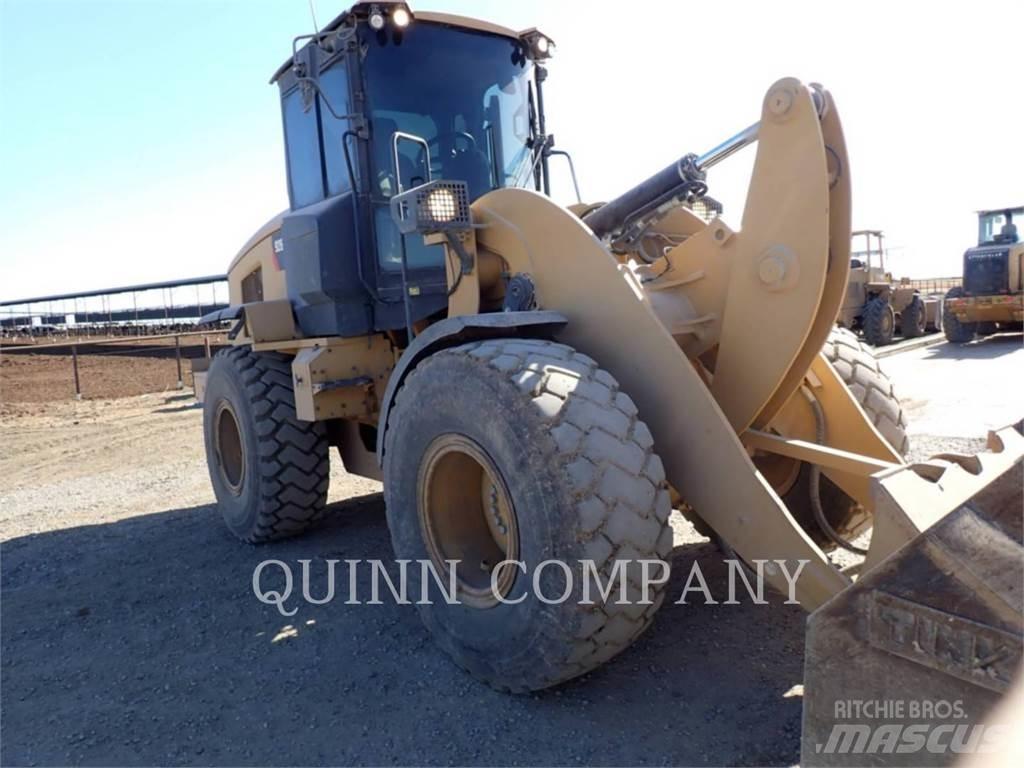 CAT 926M Фронтальні навантажувачі