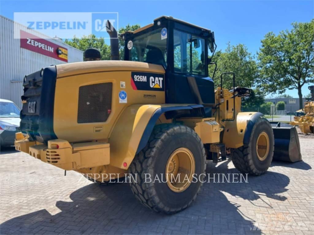 CAT 926M Фронтальні навантажувачі