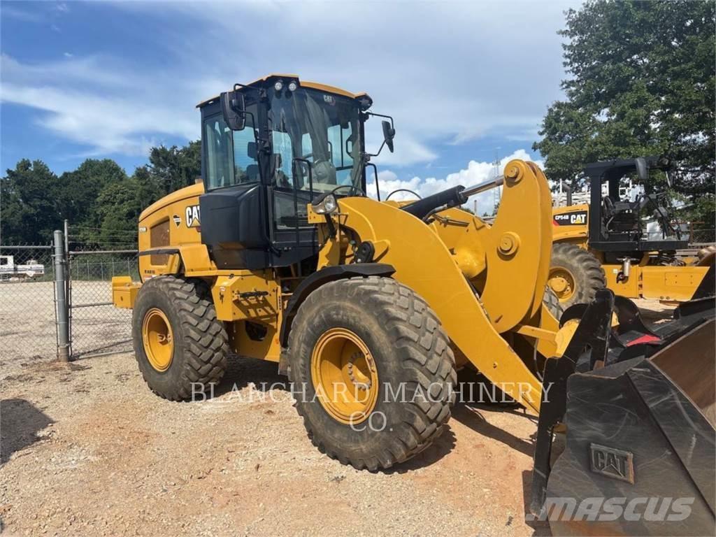 CAT 926M Фронтальні навантажувачі