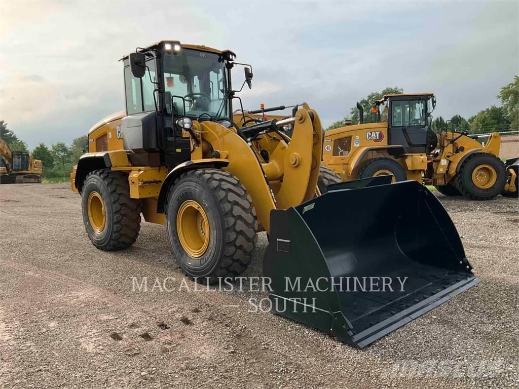 CAT 926M Фронтальні навантажувачі