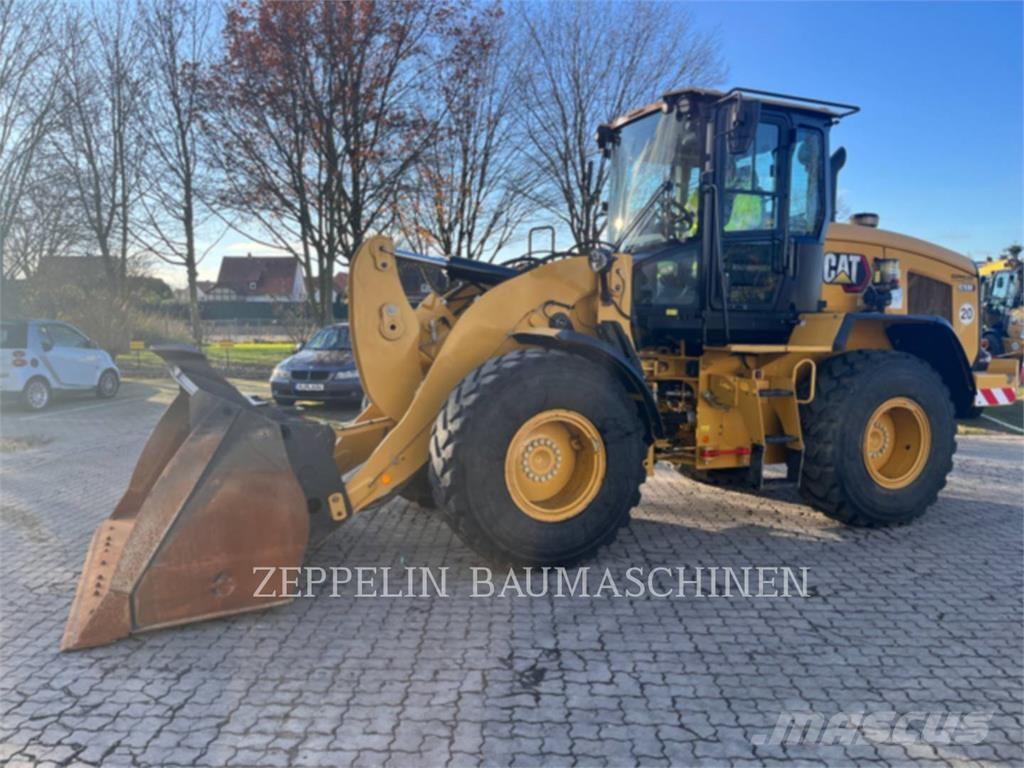 CAT 926M Фронтальні навантажувачі