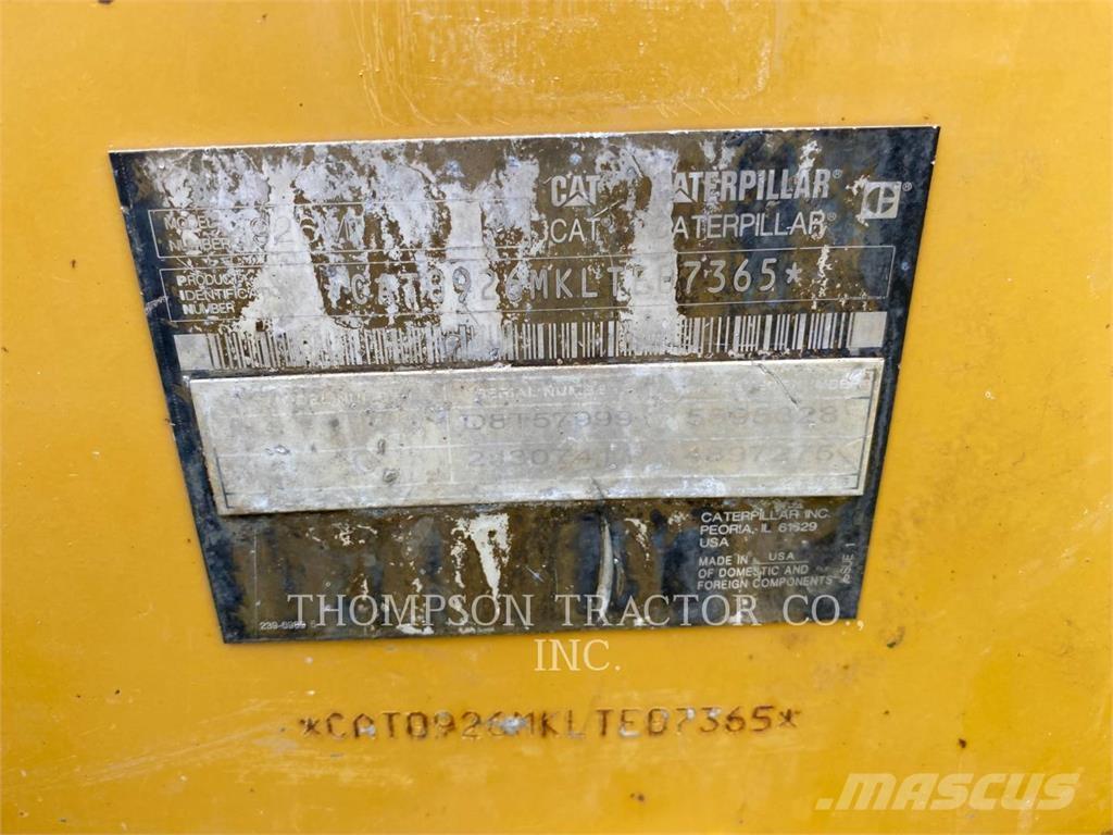 CAT 926M Фронтальні навантажувачі