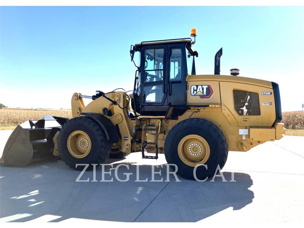 CAT 926M Фронтальні навантажувачі