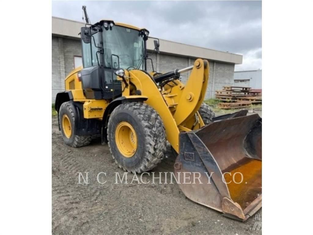 CAT 926M Фронтальні навантажувачі