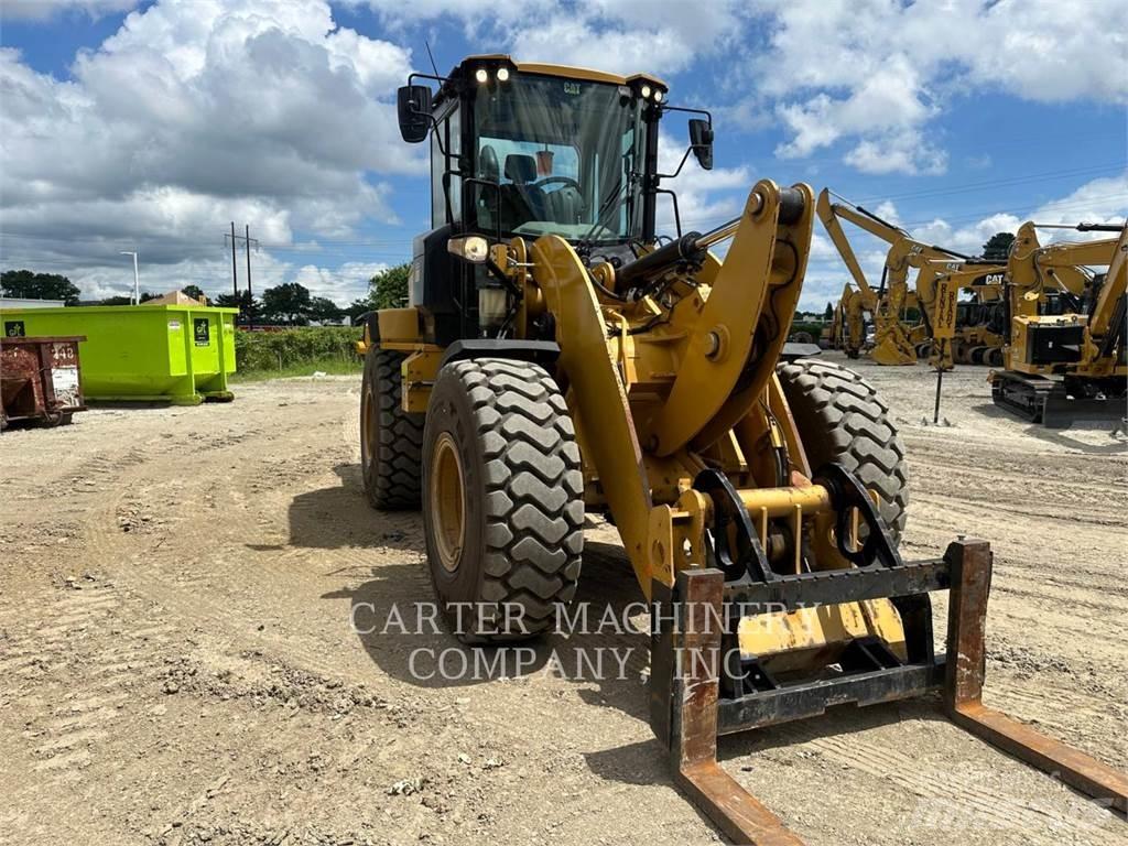 CAT 926M ACQC Фронтальні навантажувачі
