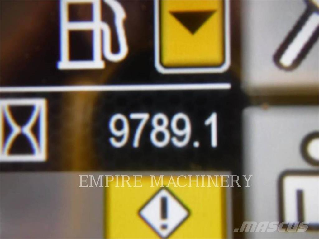 CAT 926M FC Фронтальні навантажувачі