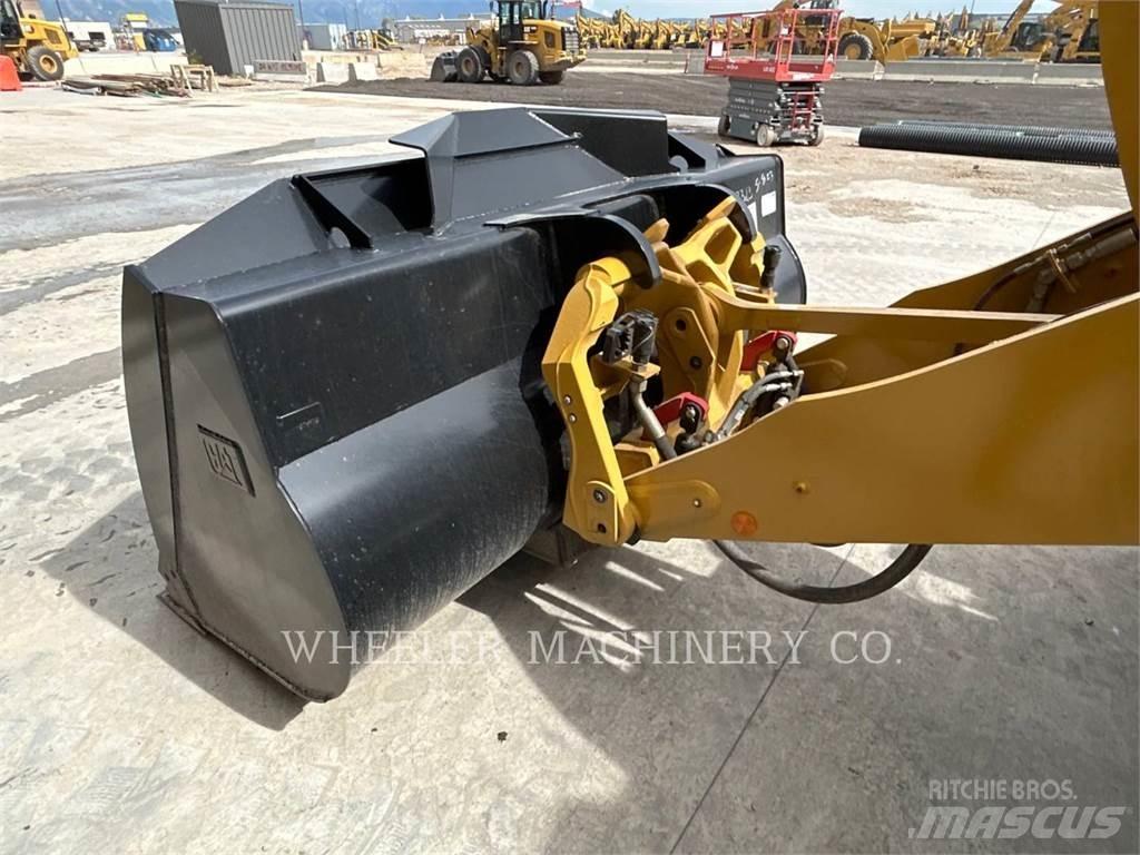 CAT 926M HL QC Фронтальні навантажувачі