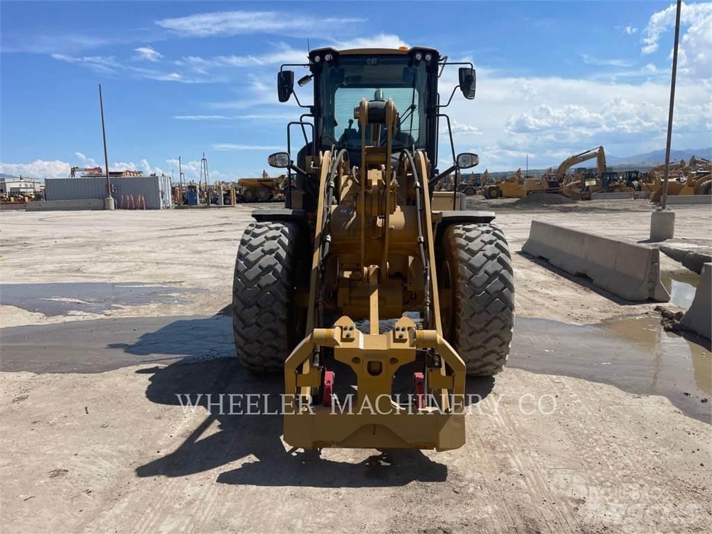 CAT 926M HL QC Фронтальні навантажувачі