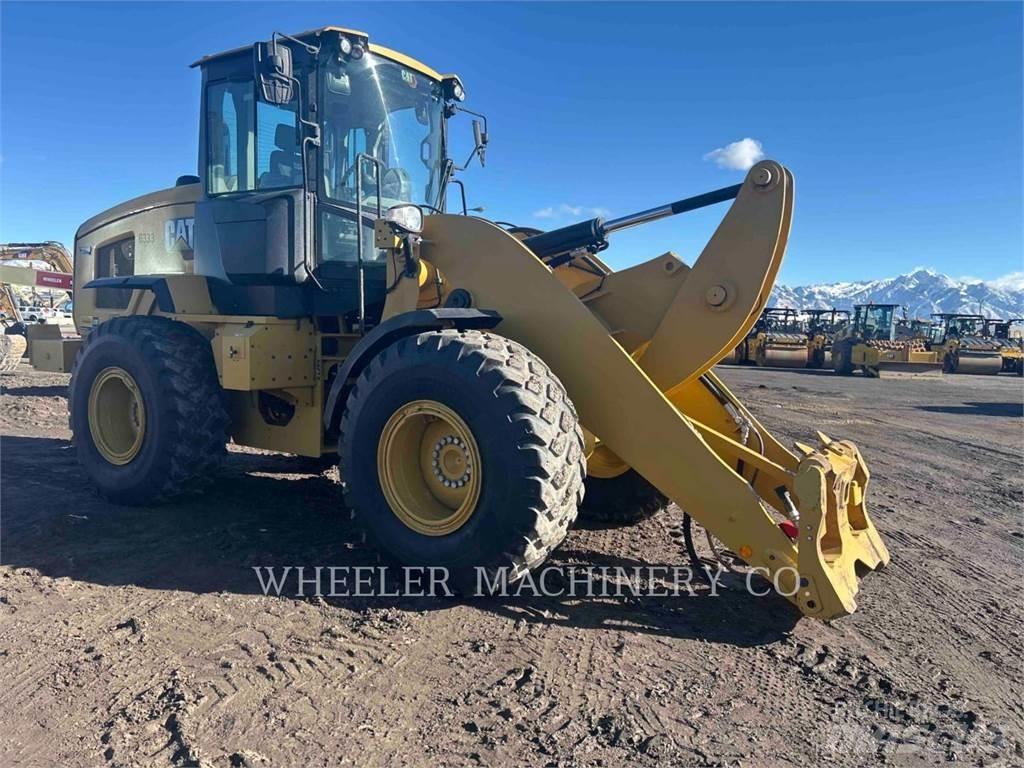 CAT 926M HL QC Фронтальні навантажувачі