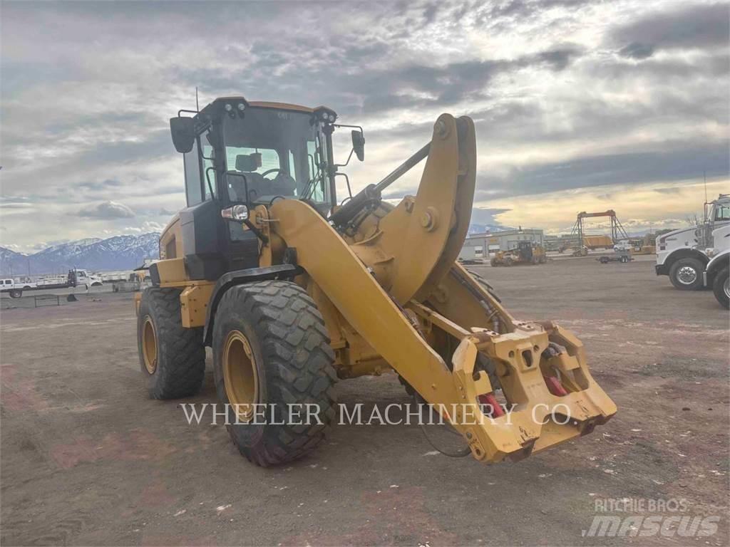 CAT 926M HL QC Фронтальні навантажувачі