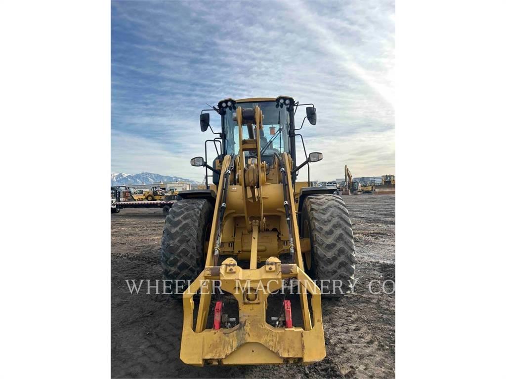 CAT 926M HL QC Фронтальні навантажувачі