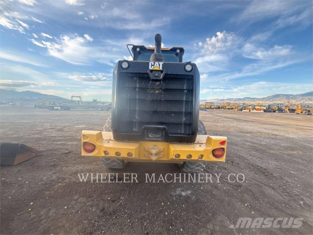 CAT 926M HL QC Фронтальні навантажувачі