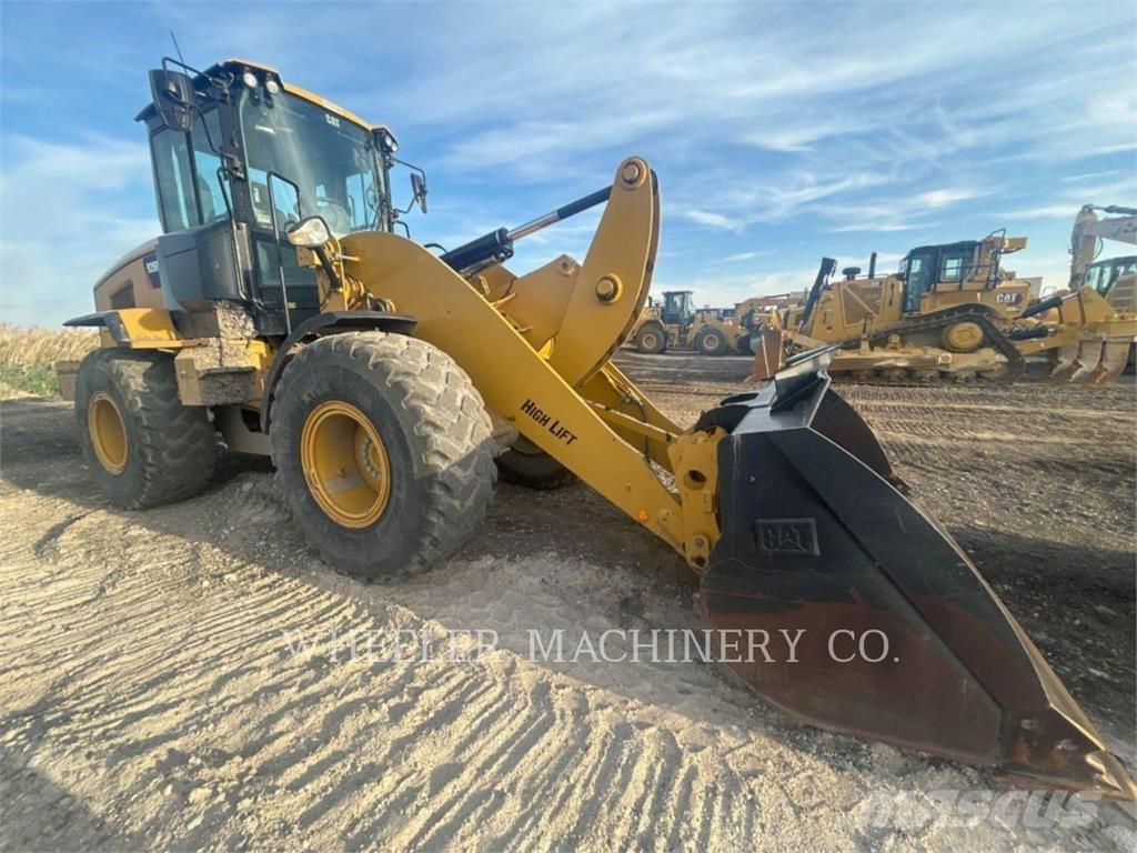 CAT 926M HL QC Фронтальні навантажувачі