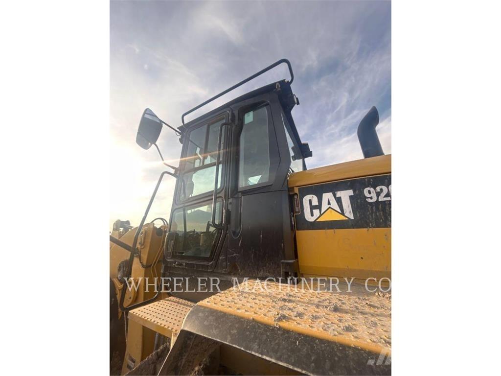 CAT 926M HL QC Фронтальні навантажувачі