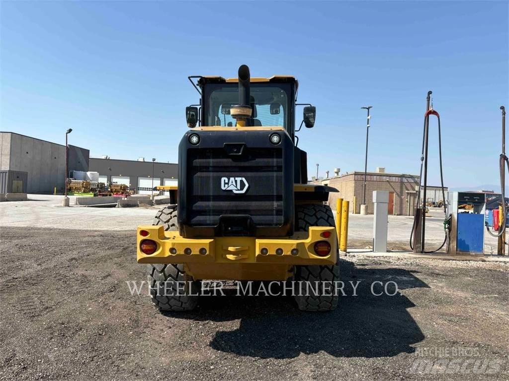 CAT 926M QC Фронтальні навантажувачі