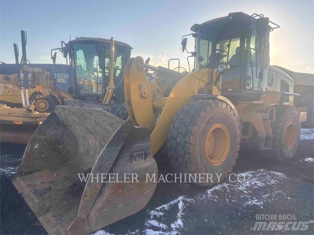 CAT 926M QC Фронтальні навантажувачі
