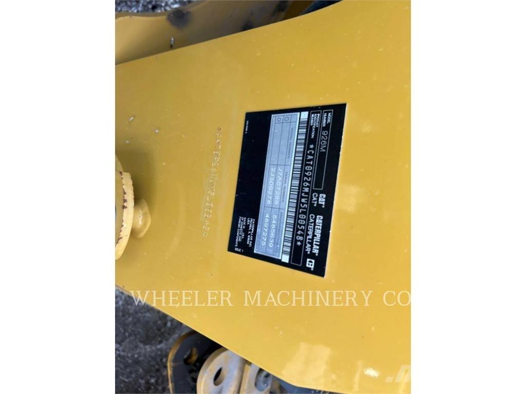 CAT 926M QC Фронтальні навантажувачі