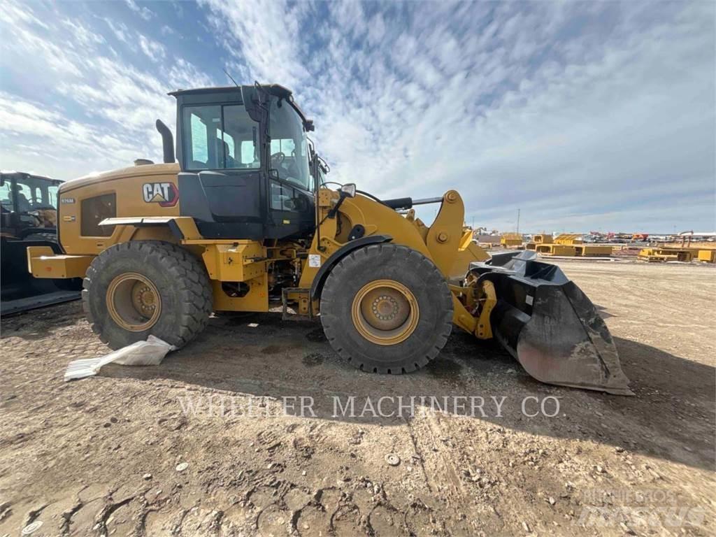 CAT 926M QC 3V Фронтальні навантажувачі
