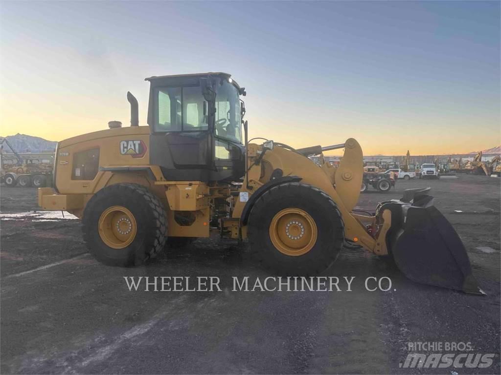 CAT 926M QC 3V Фронтальні навантажувачі