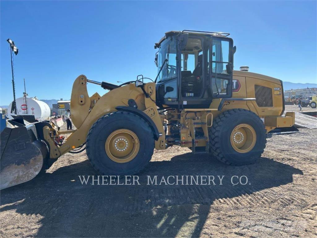 CAT 926M QC 3V Фронтальні навантажувачі