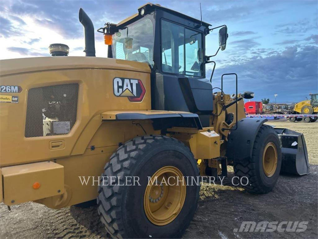 CAT 926M QC 3V Фронтальні навантажувачі