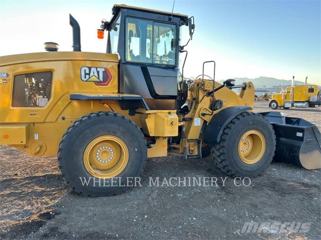 CAT 926M QC 3V Фронтальні навантажувачі