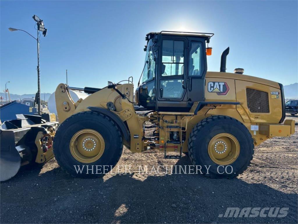 CAT 926M QC 3V Фронтальні навантажувачі