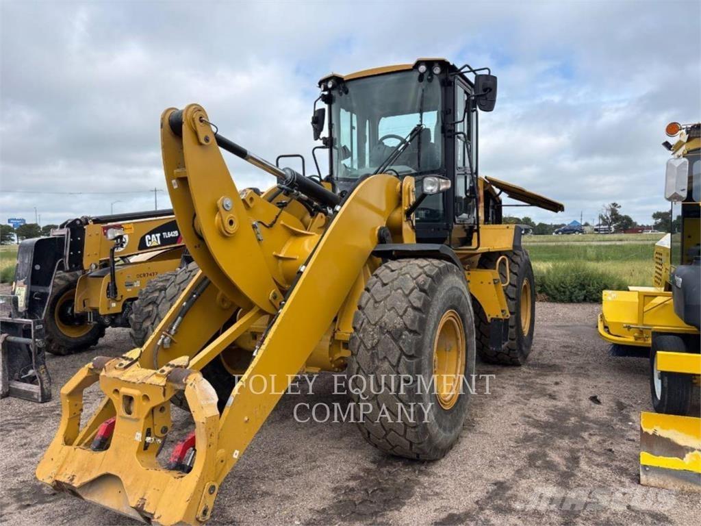 CAT 926MHL Фронтальні навантажувачі