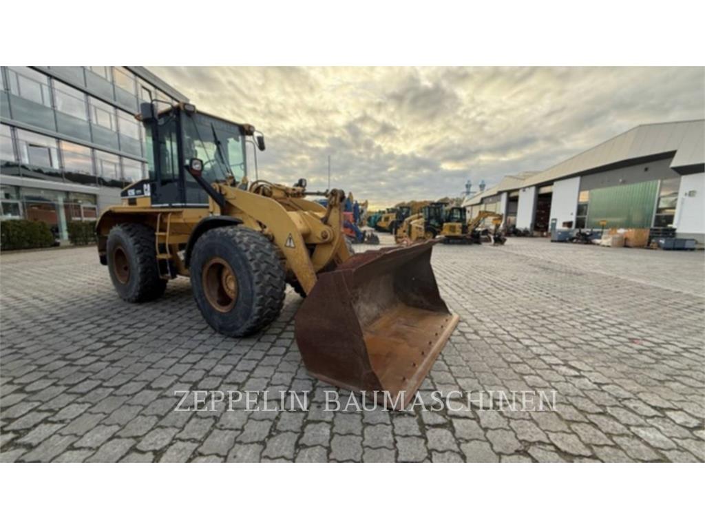 CAT 928G Фронтальні навантажувачі