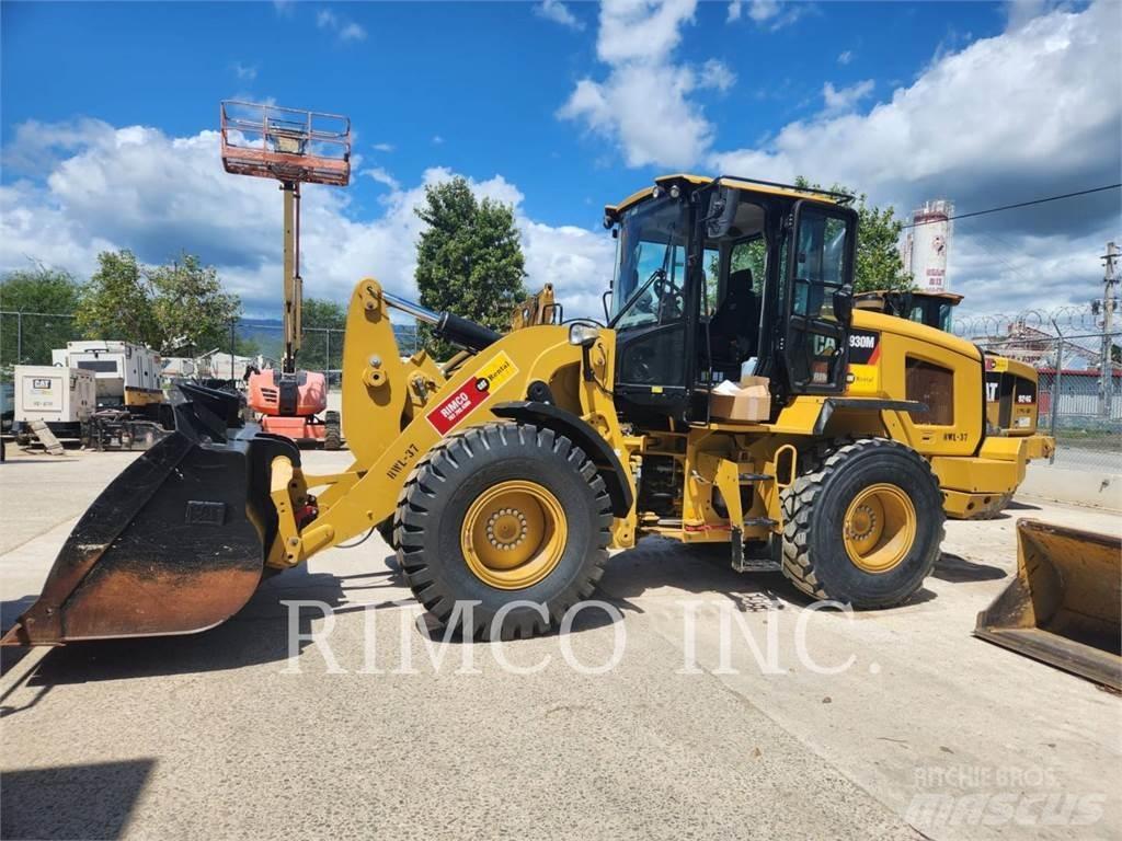CAT 930 Фронтальні навантажувачі