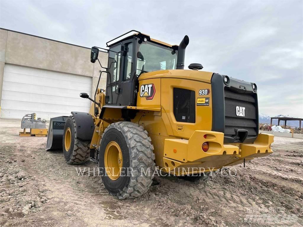 CAT 930 QC Фронтальні навантажувачі