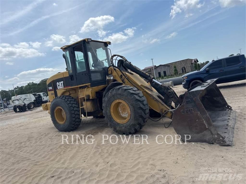 CAT 930GIT Фронтальні навантажувачі