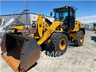 CAT 930K Фронтальні навантажувачі