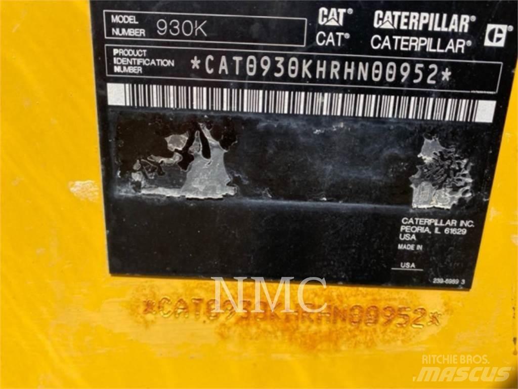 CAT 930K Фронтальні навантажувачі